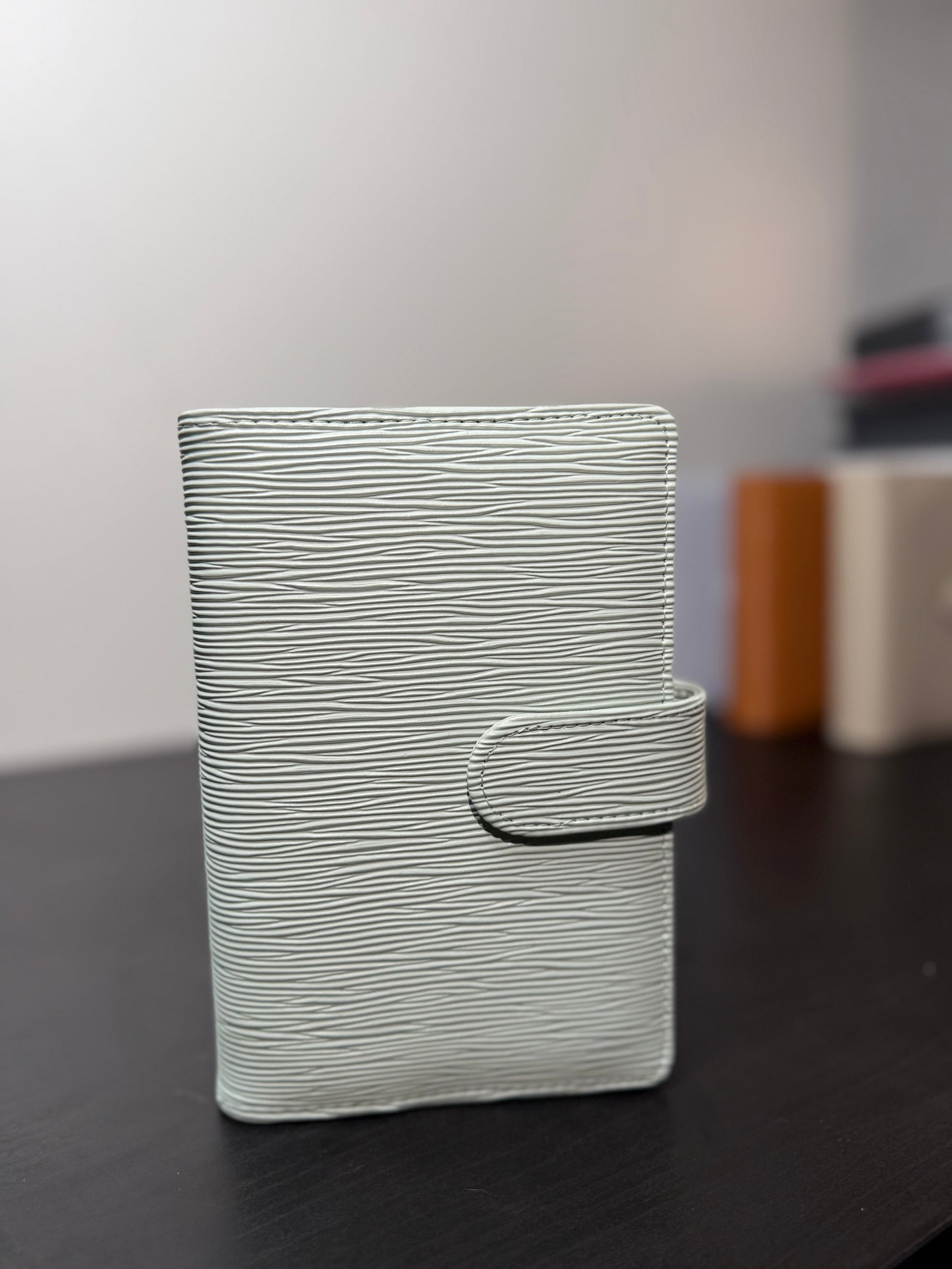 A6 Halo Gold Saffiano Binder – Gold Ring Edition