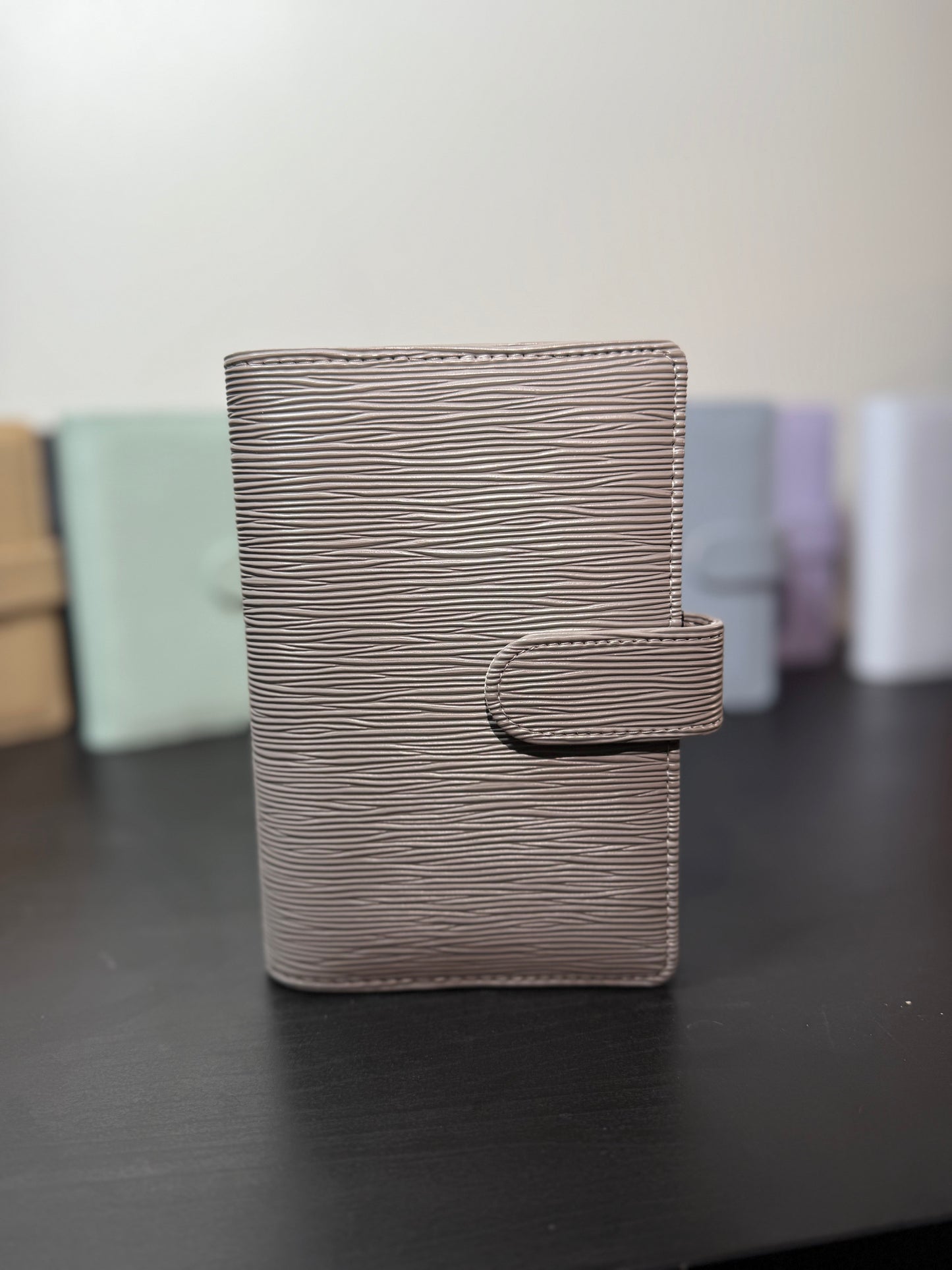 A6 Halo Gold Saffiano Binder – Gold Ring Edition