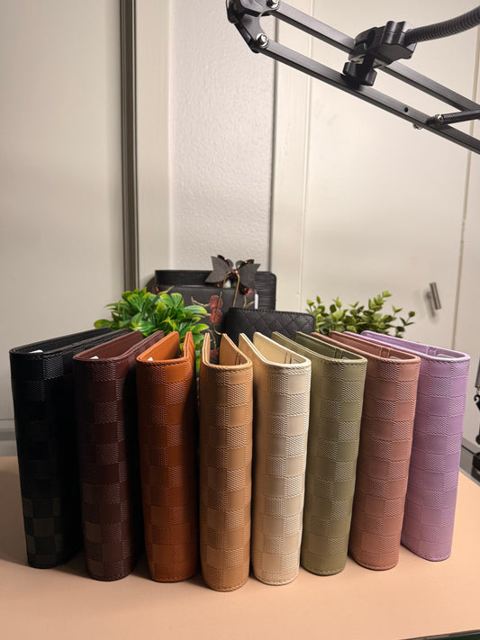 The Harlow – iTextured Checkered Binder (A6 Personal)