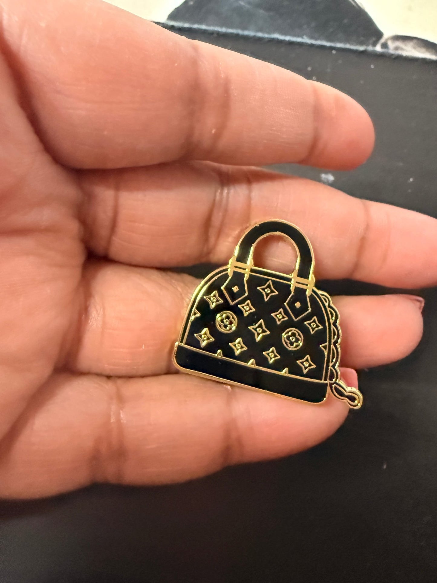 Purse Magnetic Pin — Multiple Color Options - ModestDollarCo
