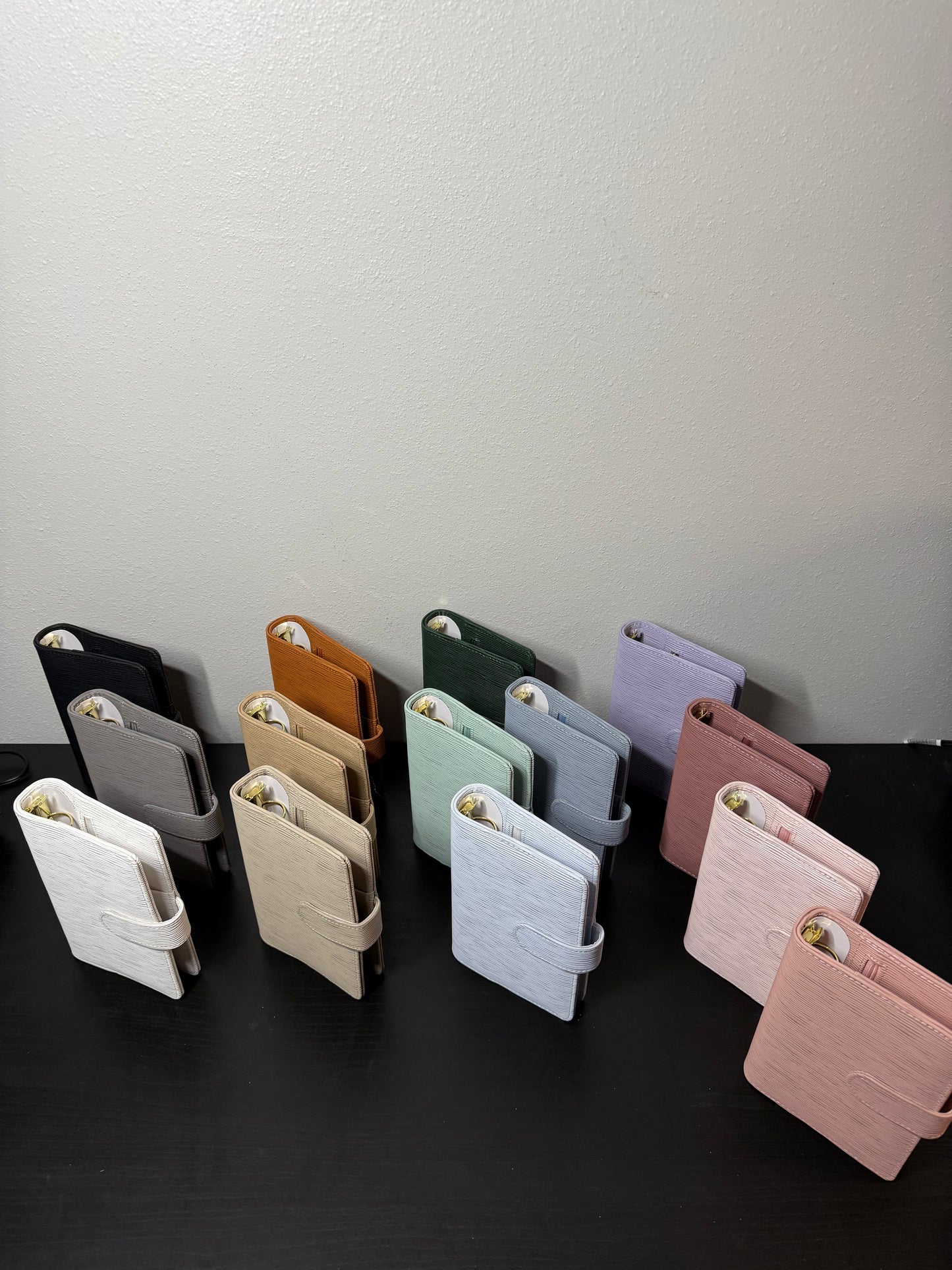 The Halo – A6 Budget Binder | Gold Rings | Saffiano Style