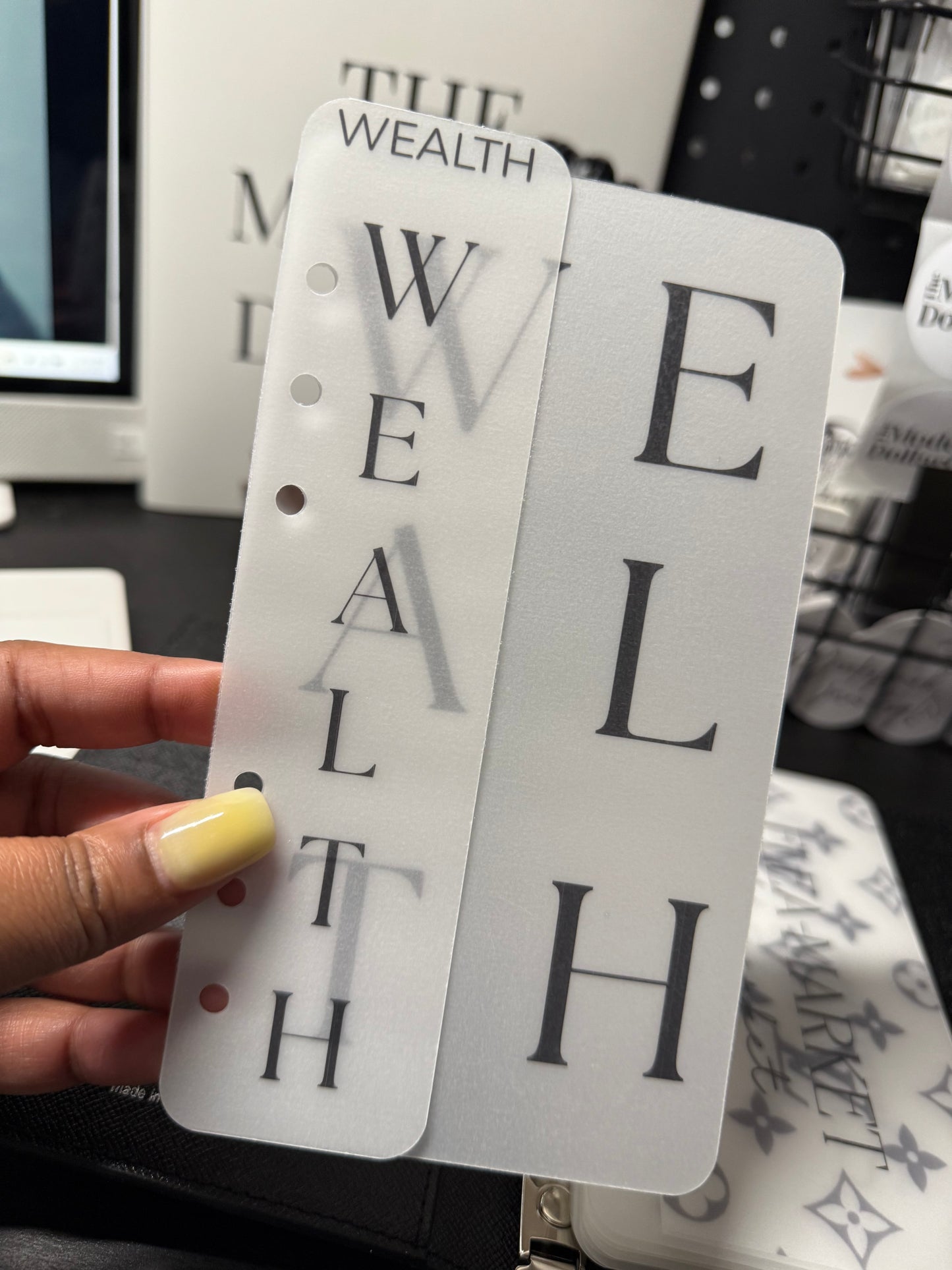Wealth- Dashboard/Bookmark Duo