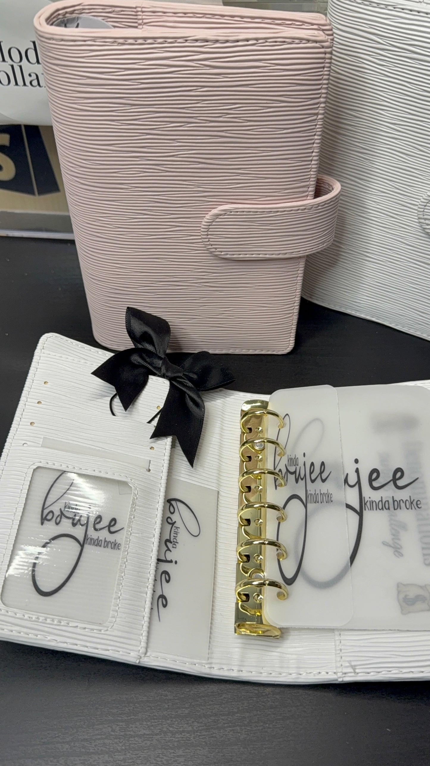 A7 Halo Gold Saffiano Binder – Gold Ring Edition