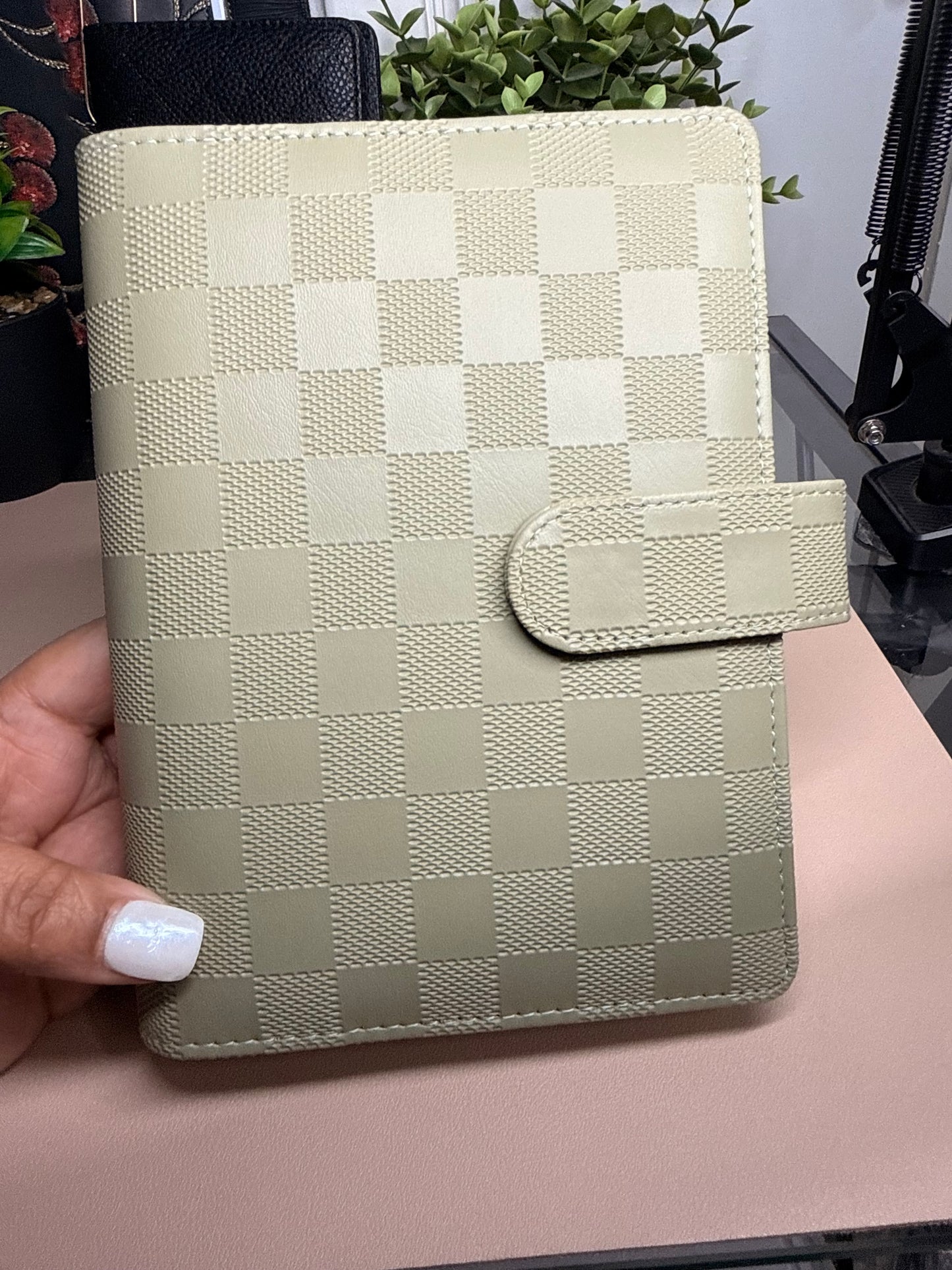 The Harlow – Textured Checkered Budget Binder (A6 Personal)