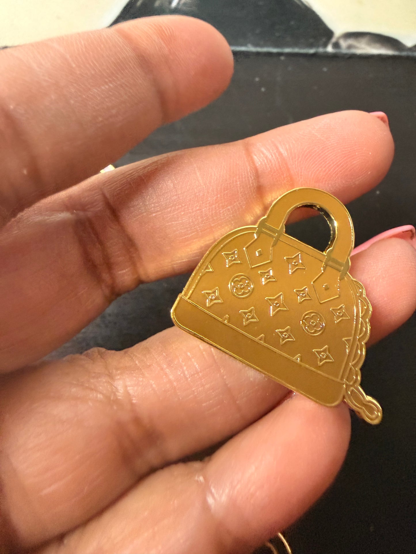 Purse Magnetic Pin — Multiple Color Options