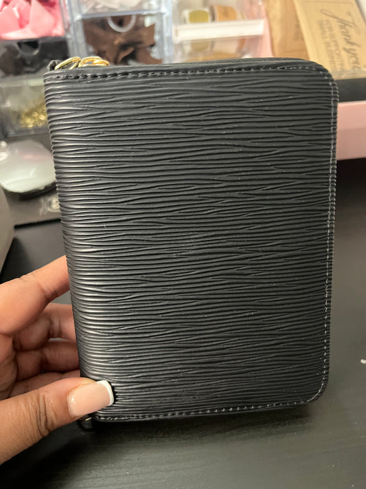 The Haven– A7 Zippered Binder Wallet with Wristlet