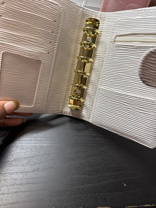 A7 Halo Gold Saffiano Binder – Gold Ring Edition